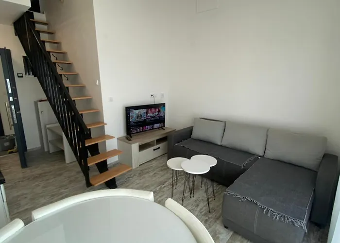 Διαμέρισμα Leona F3